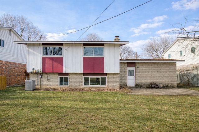 1434 Pine Valley Boulevard, Ann Arbor, MI 48104