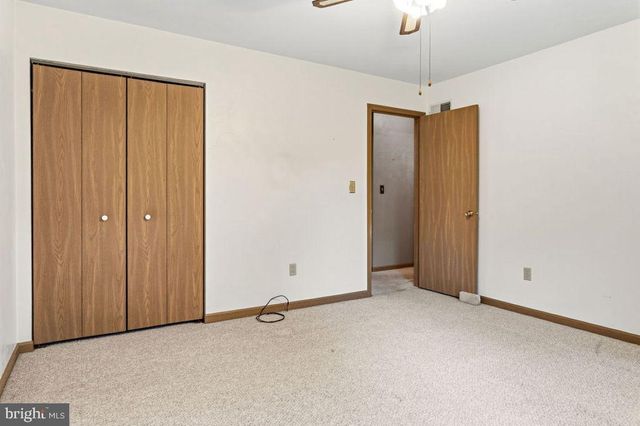 29 ALLEN DR, Hanover, PA 17331