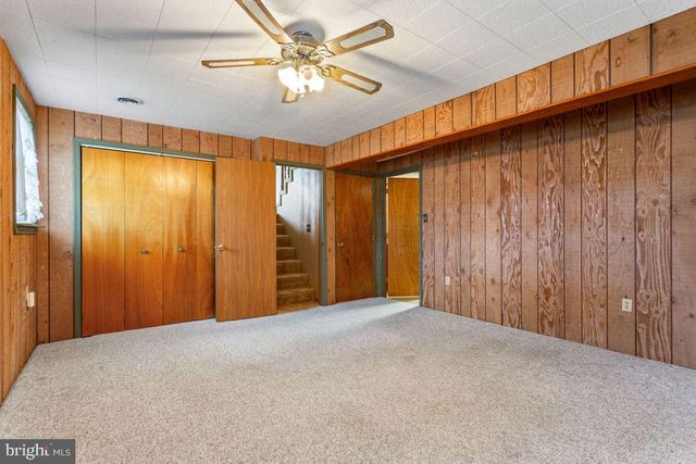 29 ALLEN DR, Hanover, PA 17331