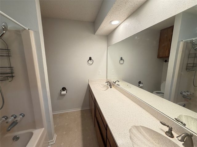 1012 Purdue Drive, Arlington, TX 76012