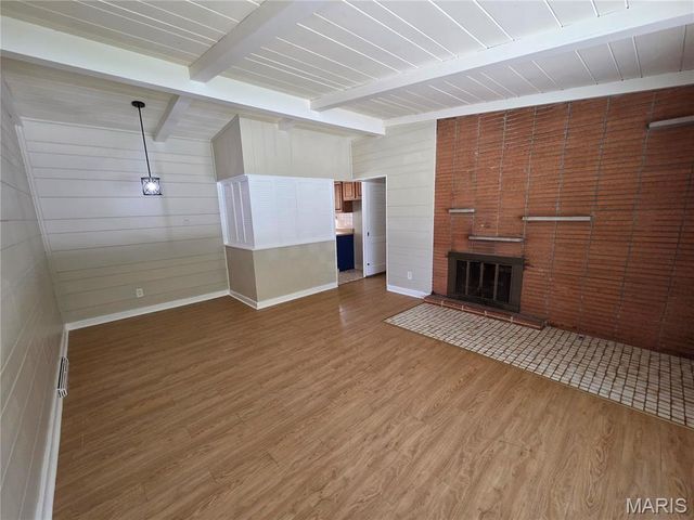 2321 Noll Drive, Moline Acres, MO 63136