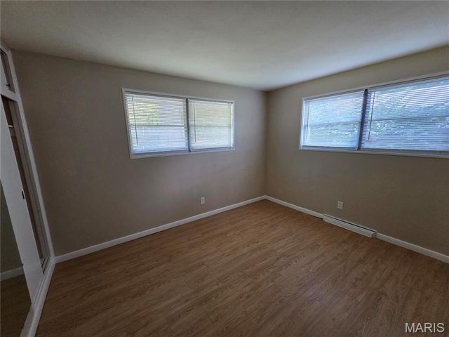 2321 Noll Drive, Moline Acres, MO 63136