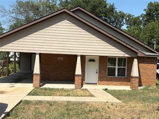 549 Neomi Avenue, Dallas, TX 75217