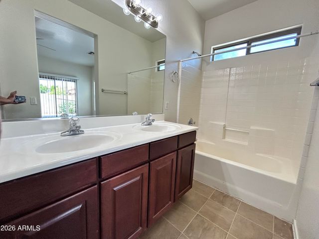 17218 W COUNTRY GABLES Drive, Surprise, AZ 85388