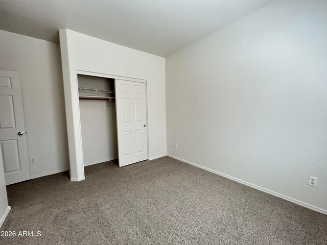 17218 W COUNTRY GABLES Drive, Surprise, AZ 85388