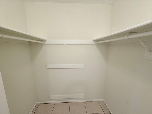 10122 MASON DIXON CIRCLE, Orlando, FL 32821