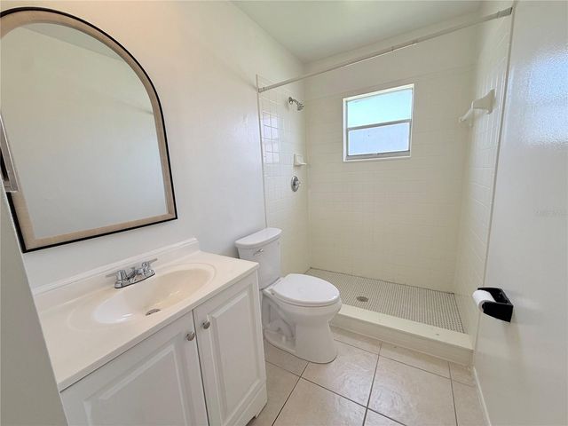 10122 MASON DIXON CIRCLE, Orlando, FL 32821