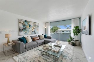 1880 S Treasure Drive 2G, North Bay Village, FL 33141