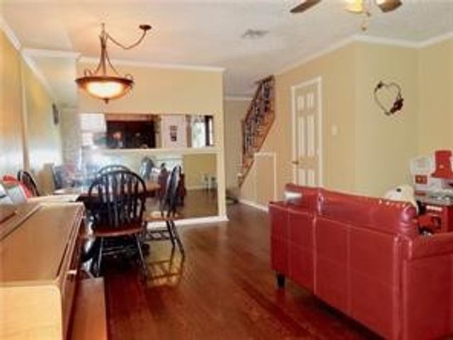 3 Abbey Road, Euless, TX 76039
