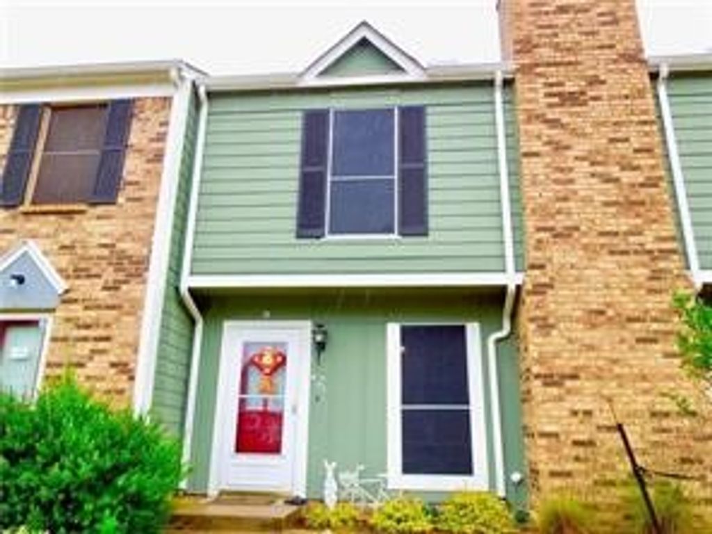 3 Abbey Road, Euless, TX 76039
