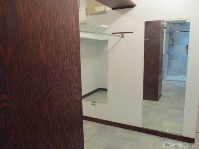 1700 Barnhill Road, Paragould, AR 72450