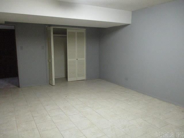 1700 Barnhill Road, Paragould, AR 72450