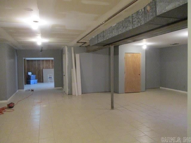 1700 Barnhill Road, Paragould, AR 72450