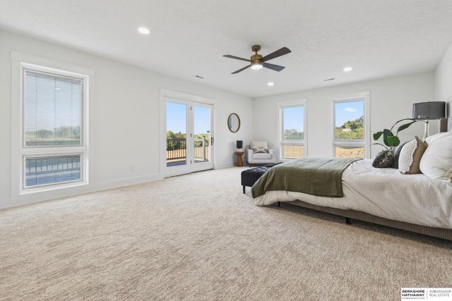 22718 Angus Road, Gretna, NE 68154