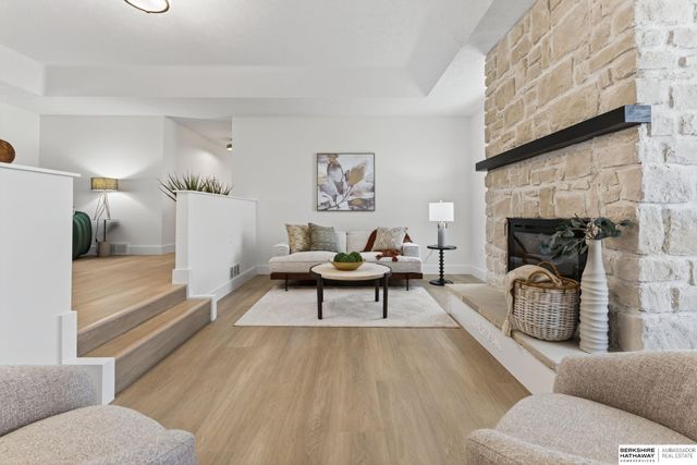 22718 Angus Road, Gretna, NE 68154