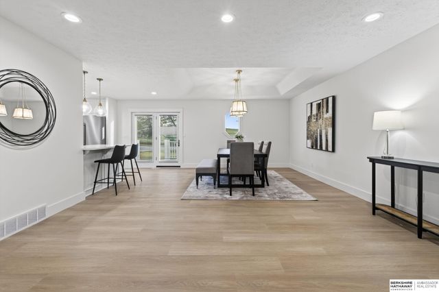 22718 Angus Road, Gretna, NE 68154