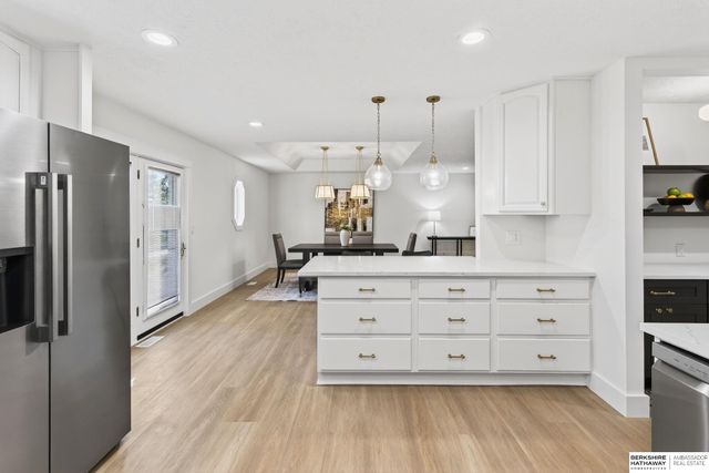 22718 Angus Road, Gretna, NE 68154