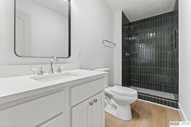 22718 Angus Road, Gretna, NE 68154