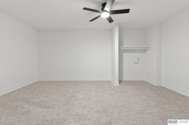 22718 Angus Road, Gretna, NE 68154