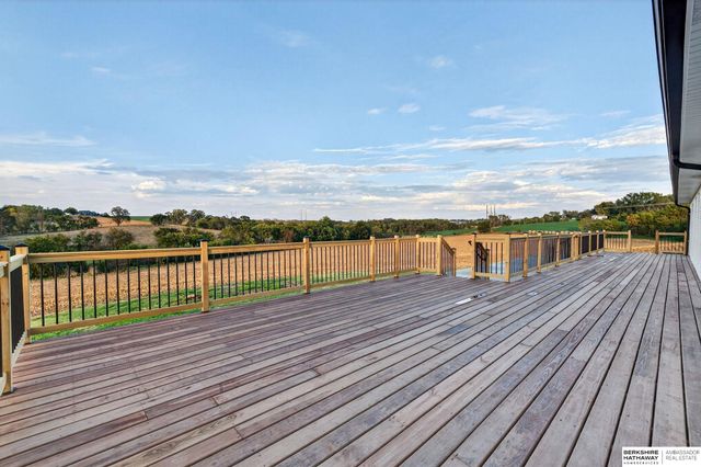 22718 Angus Road, Gretna, NE 68154