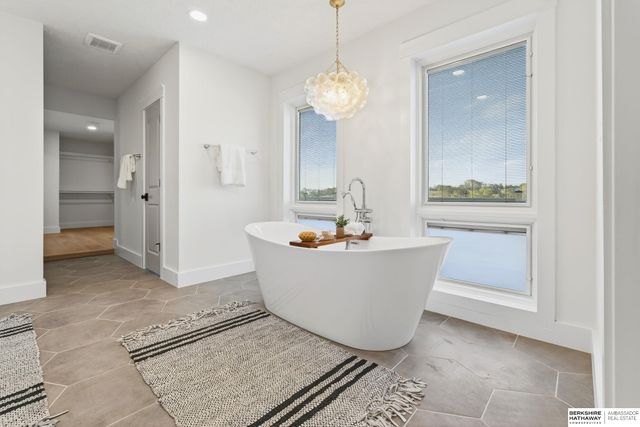 22718 Angus Road, Gretna, NE 68154