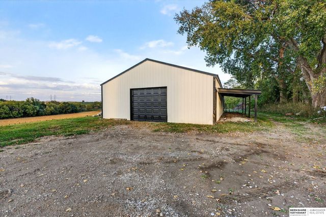 22718 Angus Road, Gretna, NE 68154