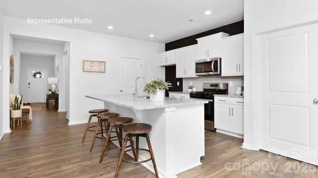 916 Streamwood Avenue, Newton, NC 28658