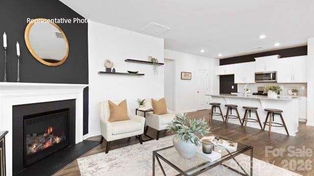 916 Streamwood Avenue, Newton, NC 28658