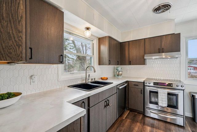 W148S6491 Brookside DRIVE, Muskego, WI 53150