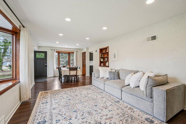 W148S6491 Brookside DRIVE, Muskego, WI 53150