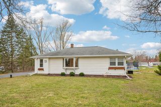 W148S6491 Brookside DRIVE, Muskego, WI 53150