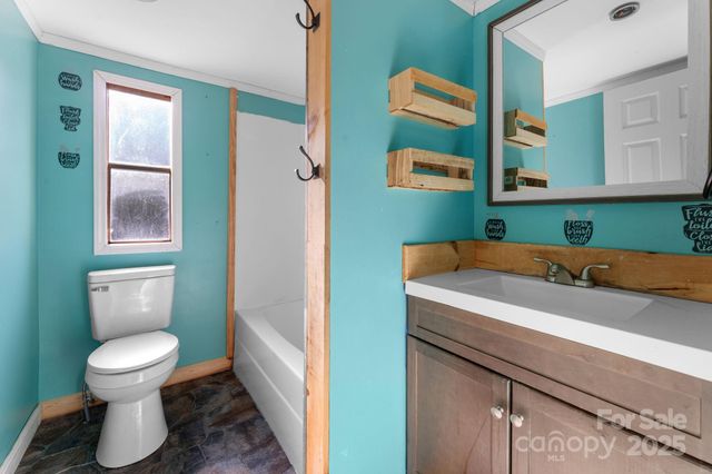 102 Garnett Trace Road, Franklin, NC 28734