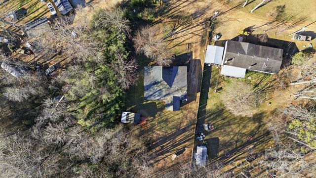 102 Garnett Trace Road, Franklin, NC 28734