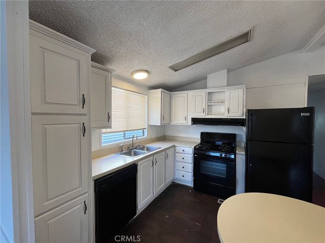 432 S Harbor Boulevard 7, Santa Ana, CA 92704