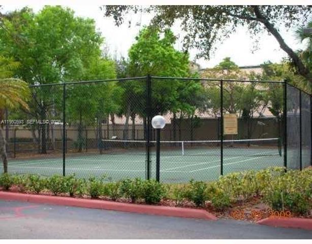 2550 SW 18th Ter 2105, Fort Lauderdale, FL 33315