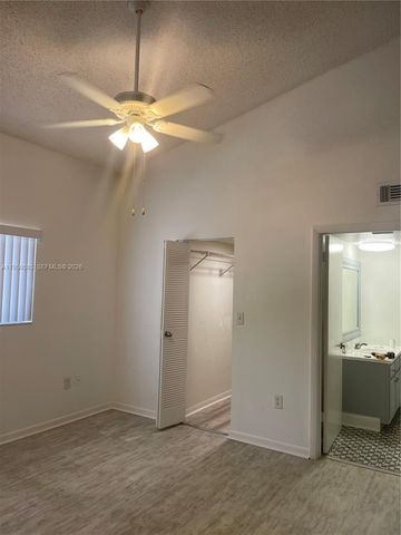 2550 SW 18th Ter 2105, Fort Lauderdale, FL 33315