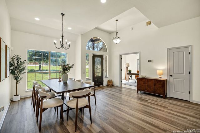 913 Long Mdw, Spring Branch, TX 78070