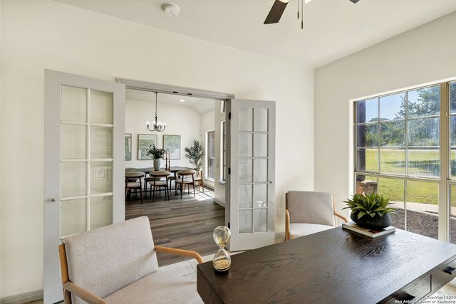 913 Long Mdw, Spring Branch, TX 78070