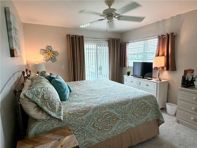 94 Spring Lake Drive 106, Vero Beach, FL 32962