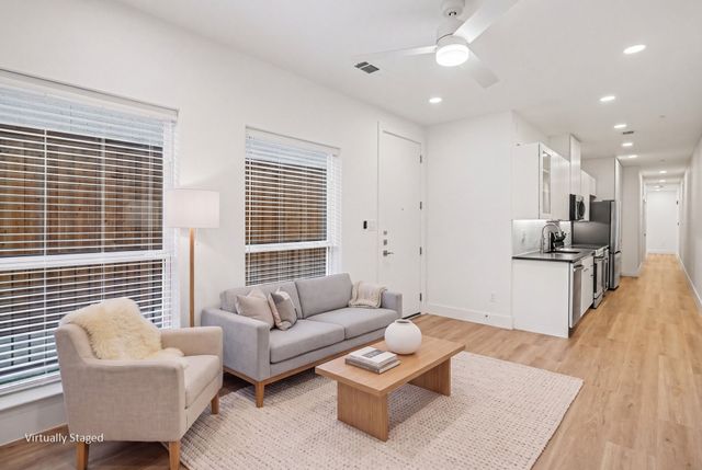 2217 N Fitzhugh Avenue 101, Dallas, TX 75204