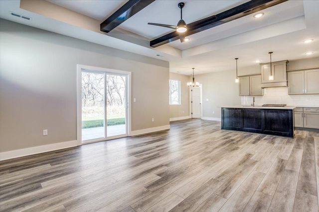 9108 E 33rd Cir S, Wichita, KS 67210