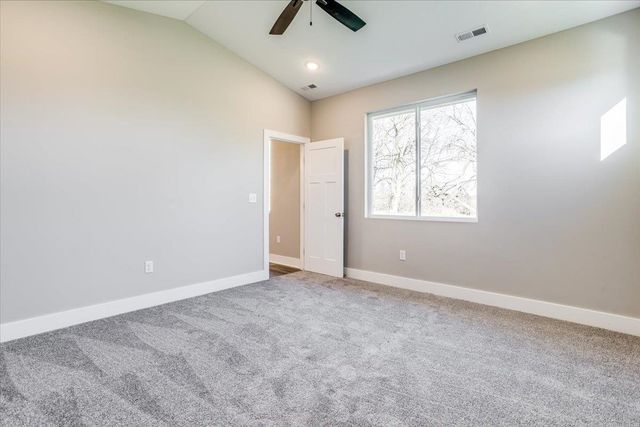 9108 E 33rd Cir S, Wichita, KS 67210