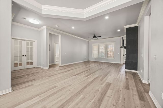 1311 S Pinnacle Drive, Fayetteville, AR 72701