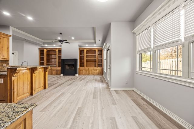 1311 S Pinnacle Drive, Fayetteville, AR 72701