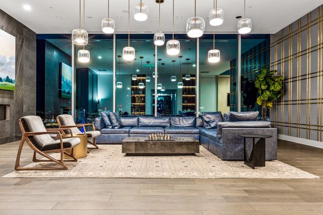 1616 West End Ave Unit 2011, Nashville, TN 37203
