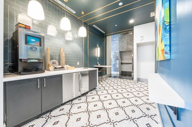 1616 West End Ave Unit 2011, Nashville, TN 37203