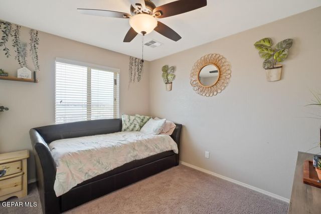 1041 Earthstar Place, El Paso, TX 79928