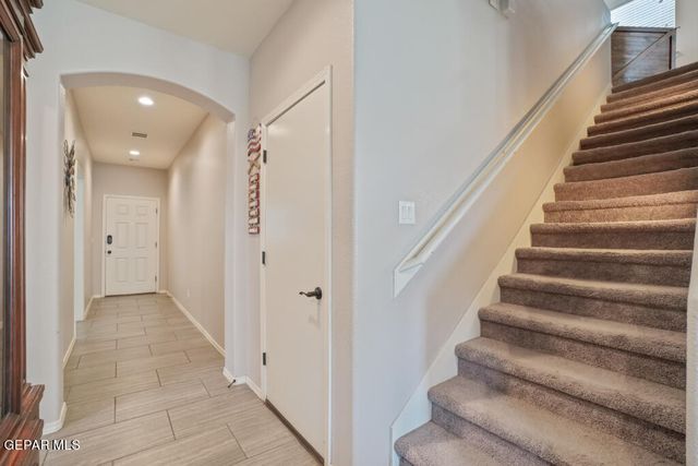 1041 Earthstar Place, El Paso, TX 79928