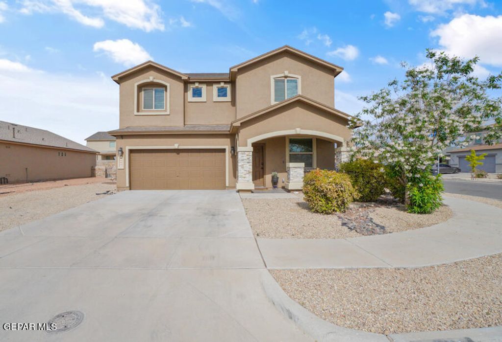 1041 Earthstar Place, El Paso, TX 79928