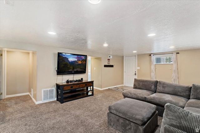 1057 E 3400 S, Ogden, UT 84403